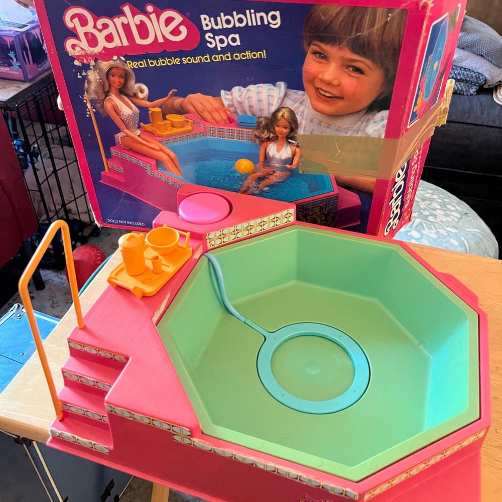 Barbie Vintage 1980s Bubbling Spa Playset